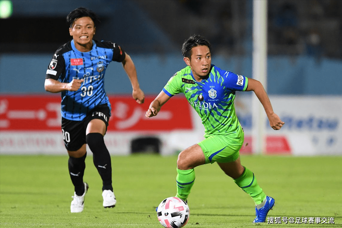 日本球队大阪樱花输给中国球队上海海港