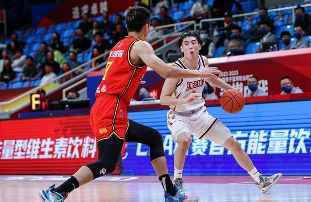 江苏队大破北京，豪取两连胜气势如虹的简单介绍