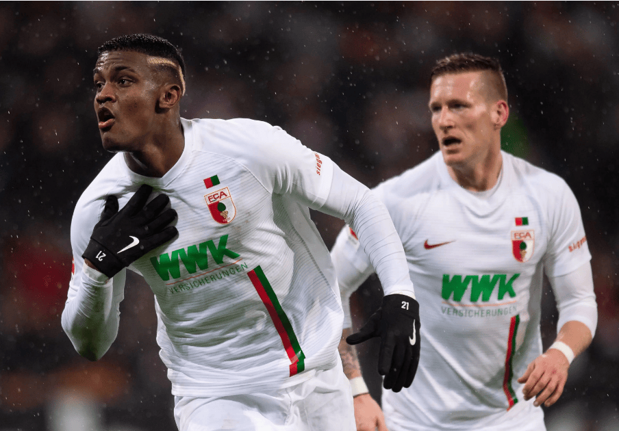 包含意甲球队展现实力，各路豪强连番比试的词条