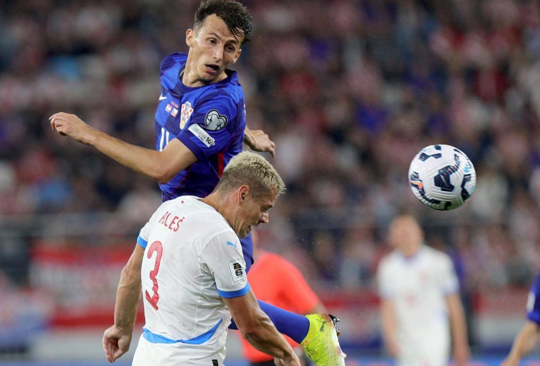 克罗地亚险胜葡萄牙闯入欧足联四强